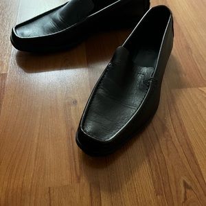Gucci dark brown womens loafer 6.5